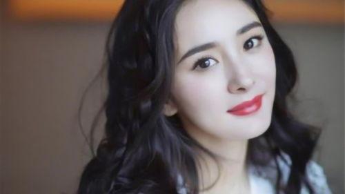 最新爆料杨幂视频,揭秘幕后生活点滴 第2张 最新爆料杨幂视频,揭秘幕后生活点滴 第2张